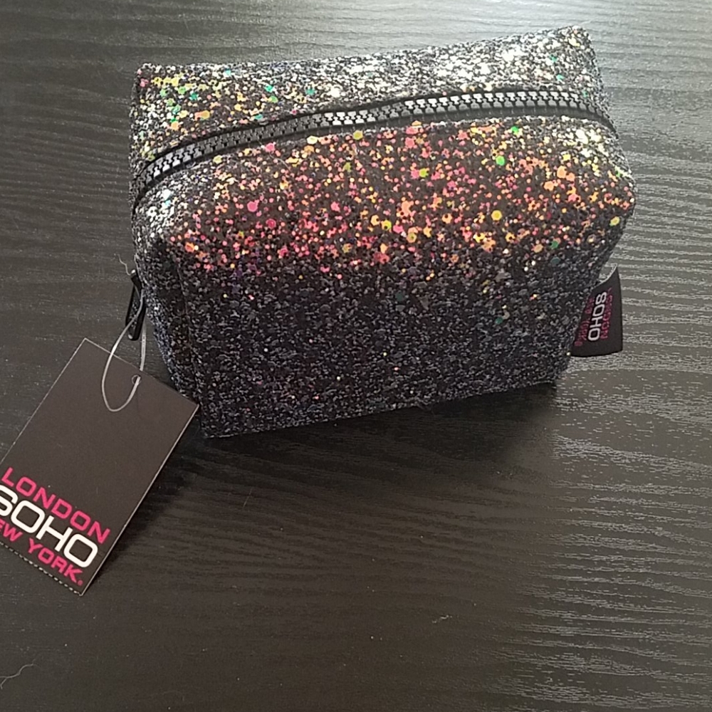 Makeup bag